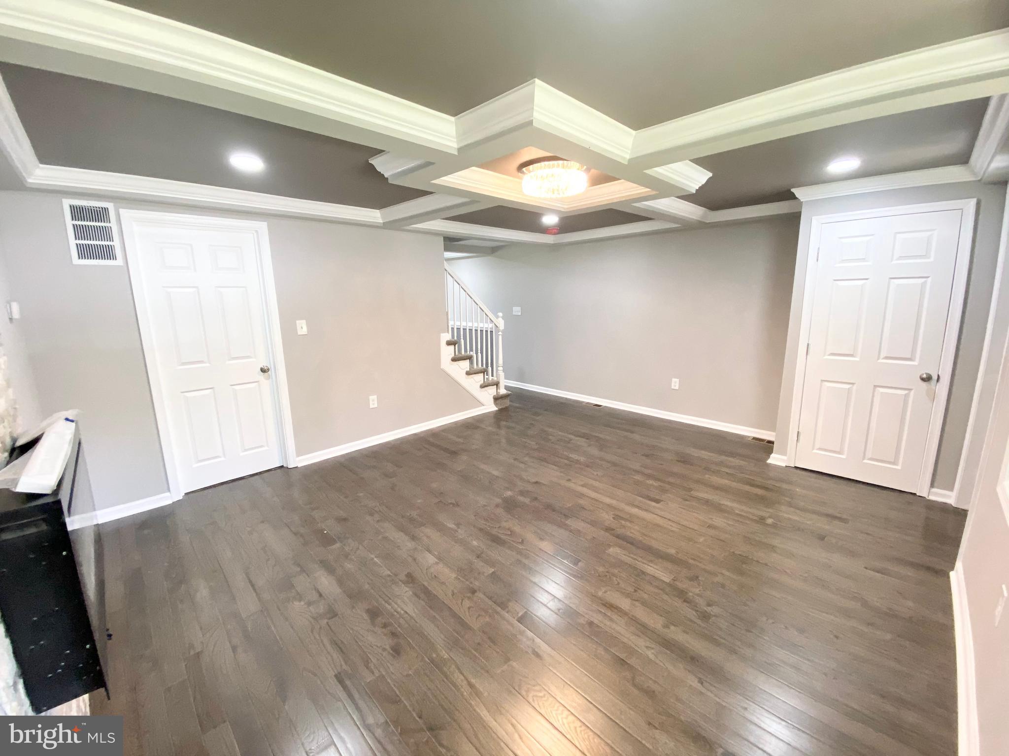 5403 Bucknell Road Baltimore, MD 21206 - Photo 3 of 15 Gallery Image 3