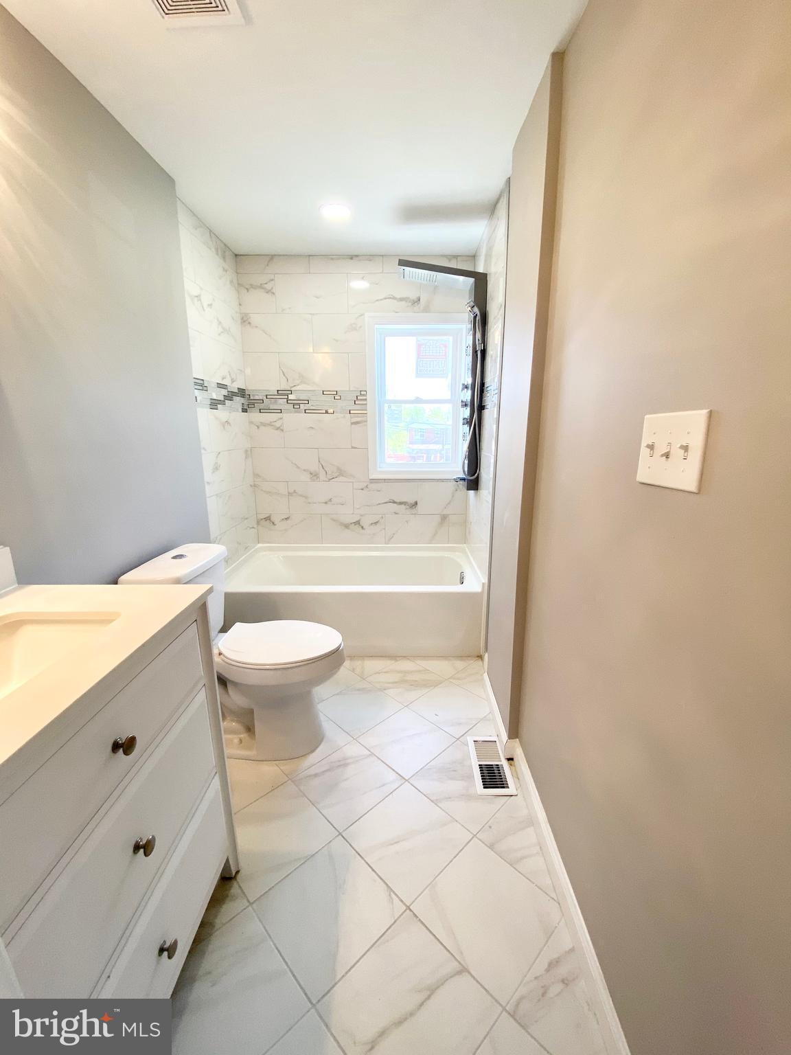 5403 Bucknell Road Baltimore, MD 21206 - Photo 7 of 15 Gallery Image 7