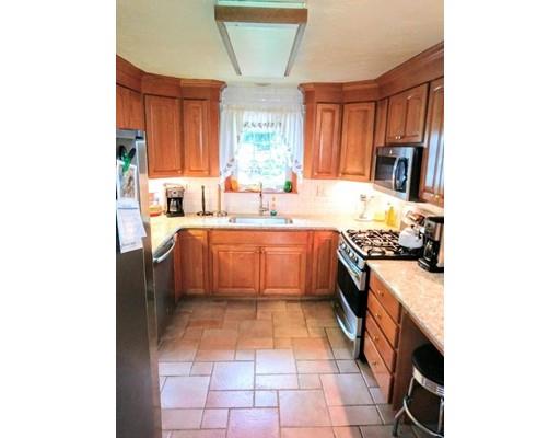 22 Halmstad Street Worcester, MA 01607 - Photo 8 of 22 Gallery Image 8