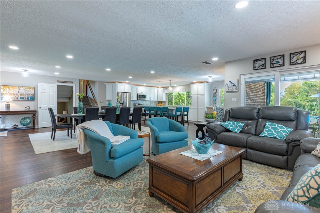 5997 Munger Road Dayton, OH 45459 - Photo 9 of 53 Gallery Image 9
