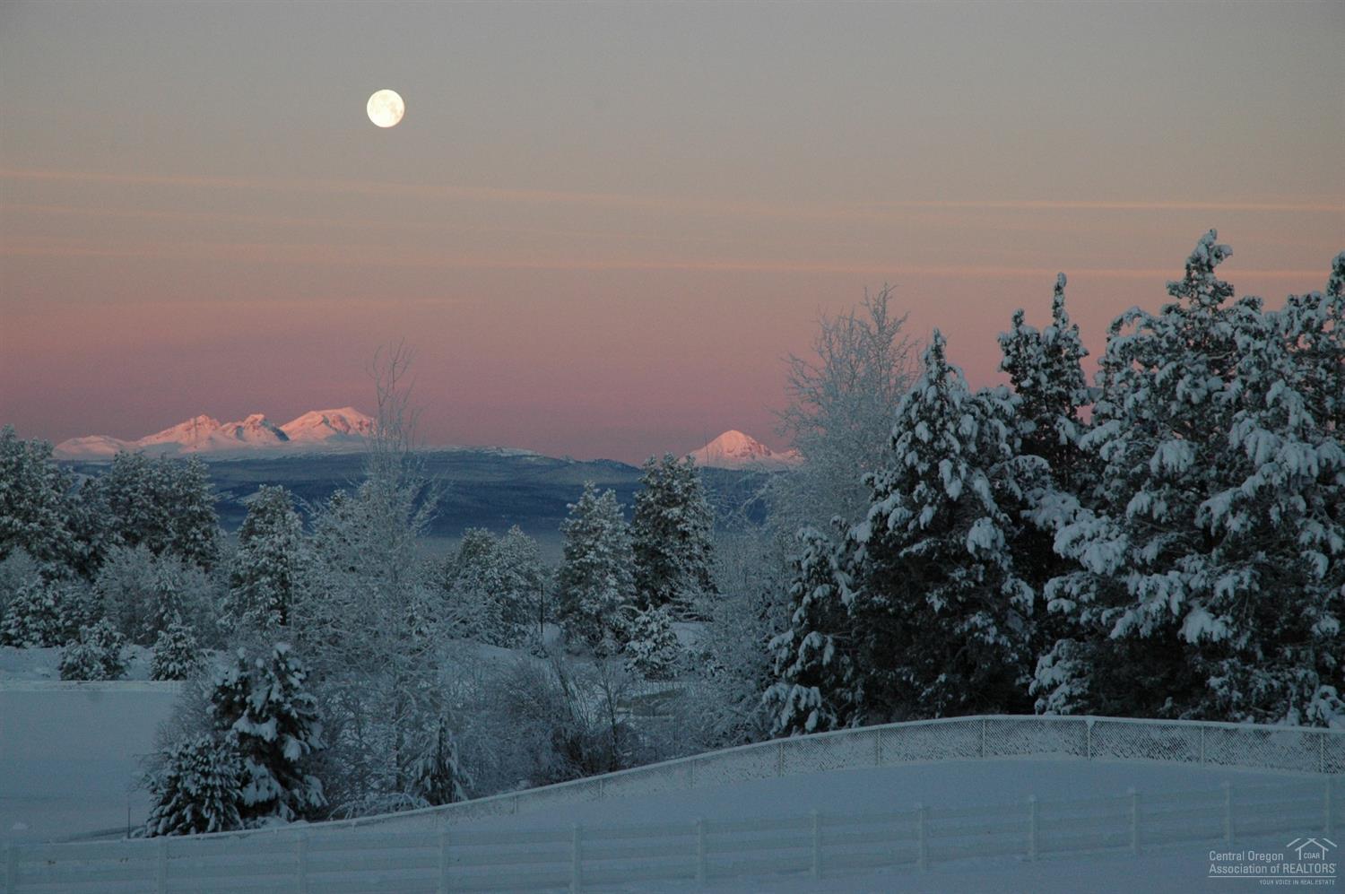 60705 Billadeau Road Bend, OR 97702 - Photo 25 of 25 Red sky at night "Skiers Delight"! Winte