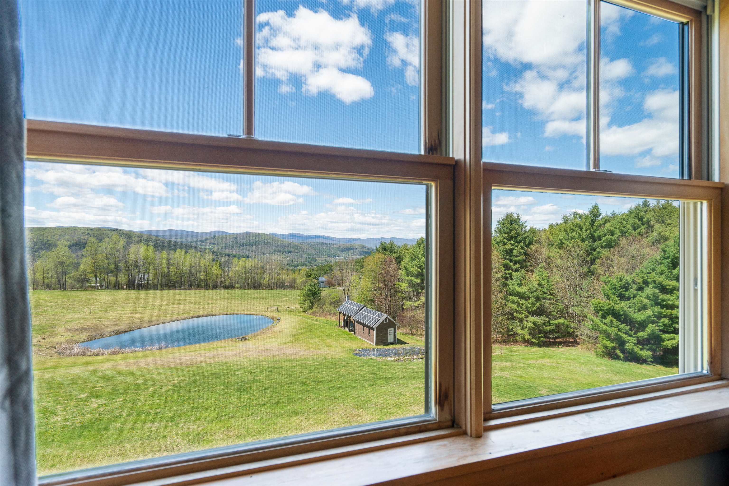 3673 Fish Hill Road Randolph, VT 05060 - Photo 21 of 36