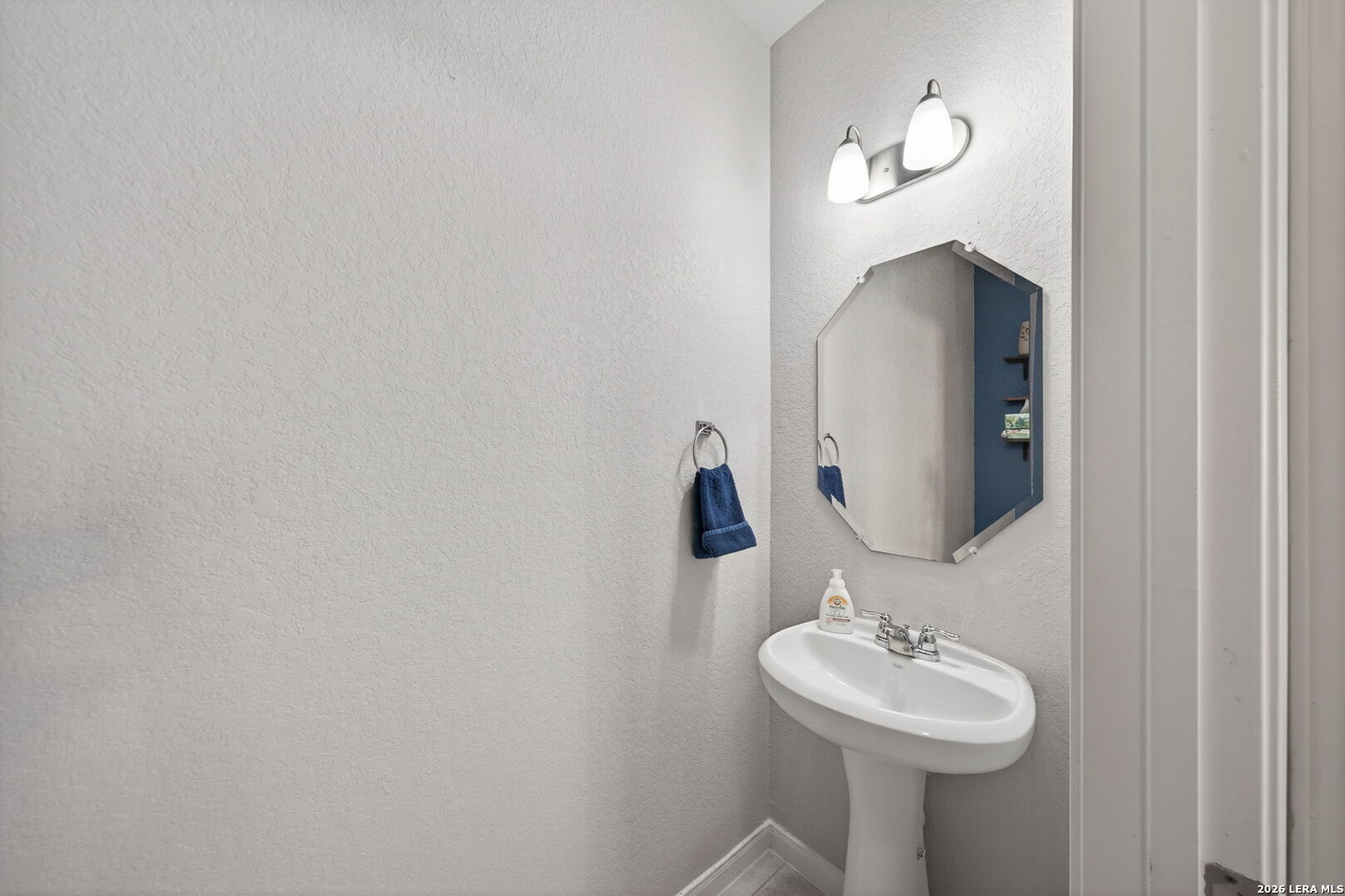 10319 Barbeque Bay Converse, TX 78109 - Photo 18 of 35