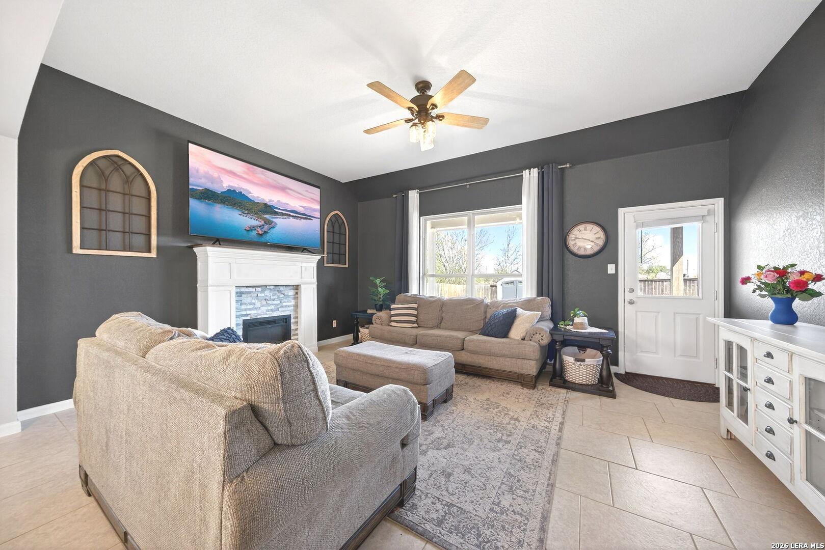 10319 Barbeque Bay Converse, TX 78109 - Photo 8 of 35