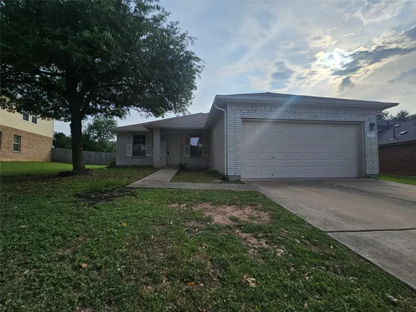 $1,795 | 201 Bluebonnet Trail, Leander, TX 78641