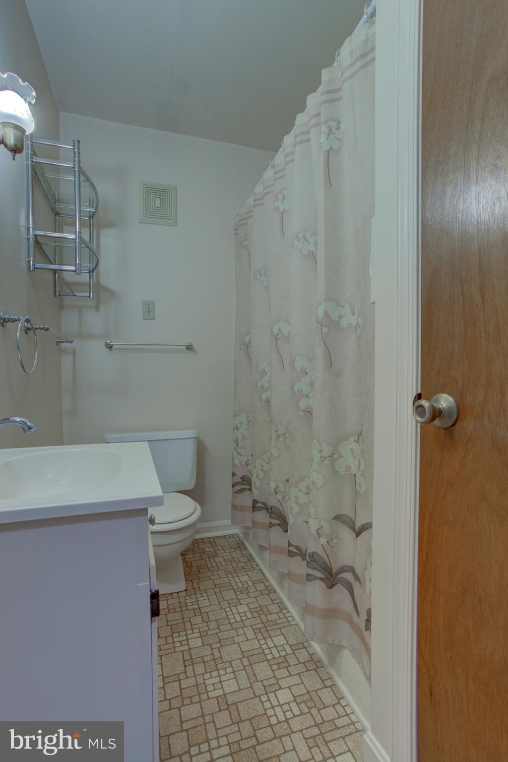101 Sunrise Avenue Lititz, PA 17543 - Photo 16 of 25