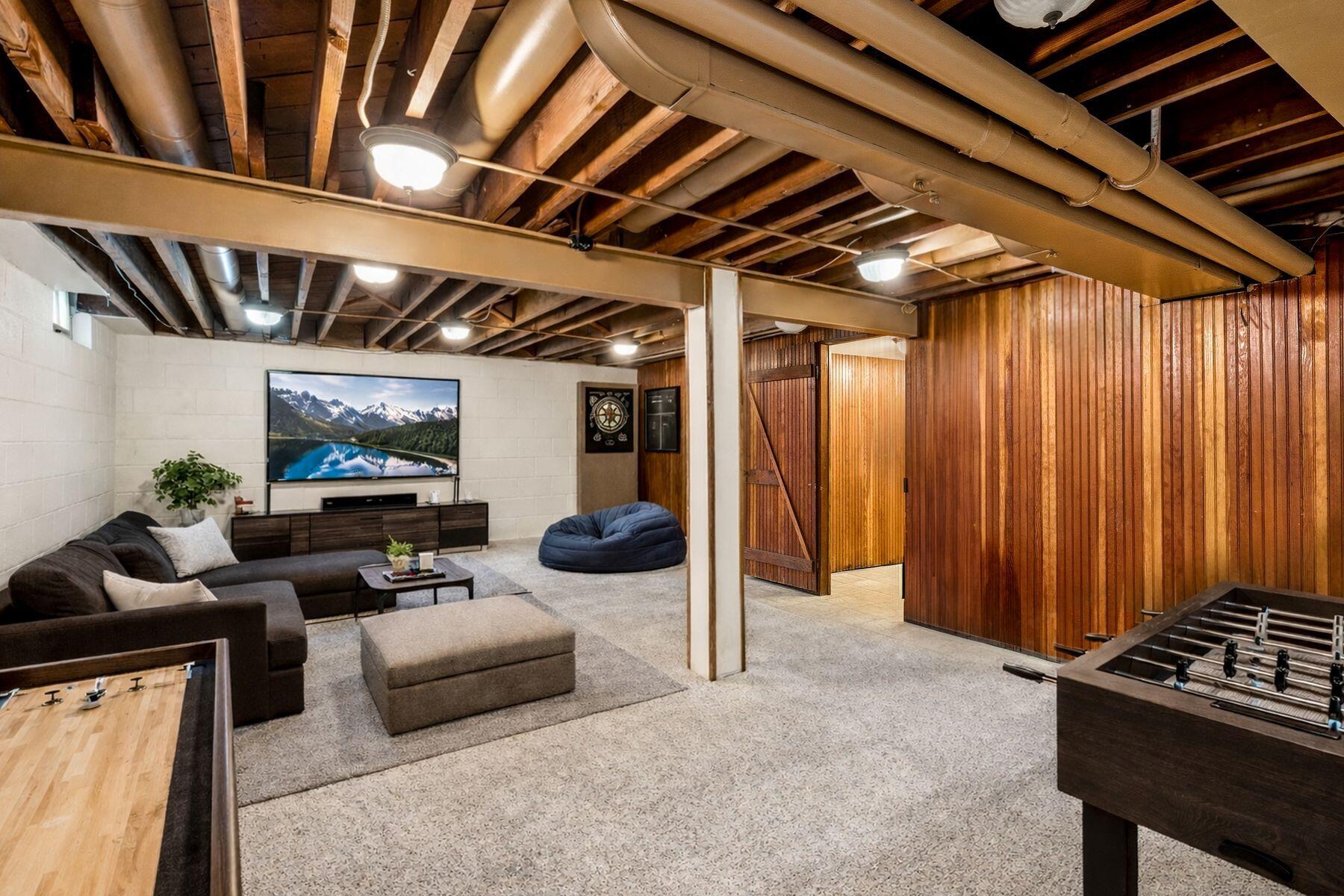 1350 Blue Ridge Boulevard Elm Grove, WI 53122 - Photo 23 of 35 Finished Lower Level