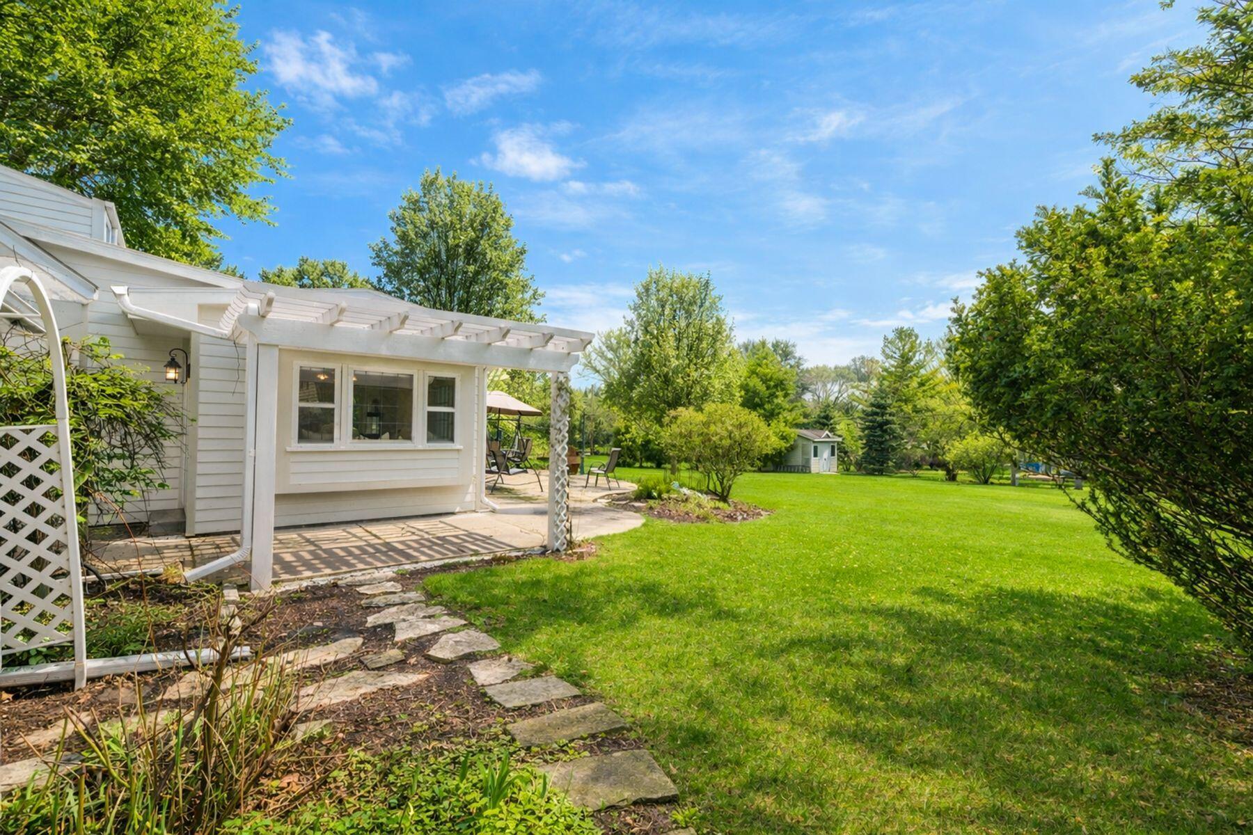 1350 Blue Ridge Boulevard Elm Grove, WI 53122 - Photo 31 of 35 Side of Home