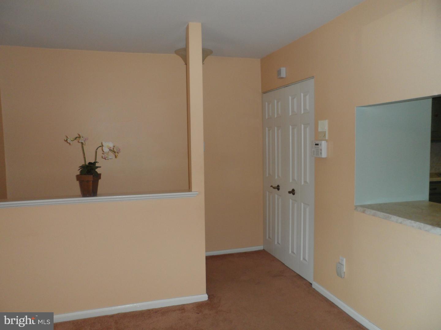 1202 Delaire Landing Road Philadelphia, PA 19114 - Photo 5 of 25