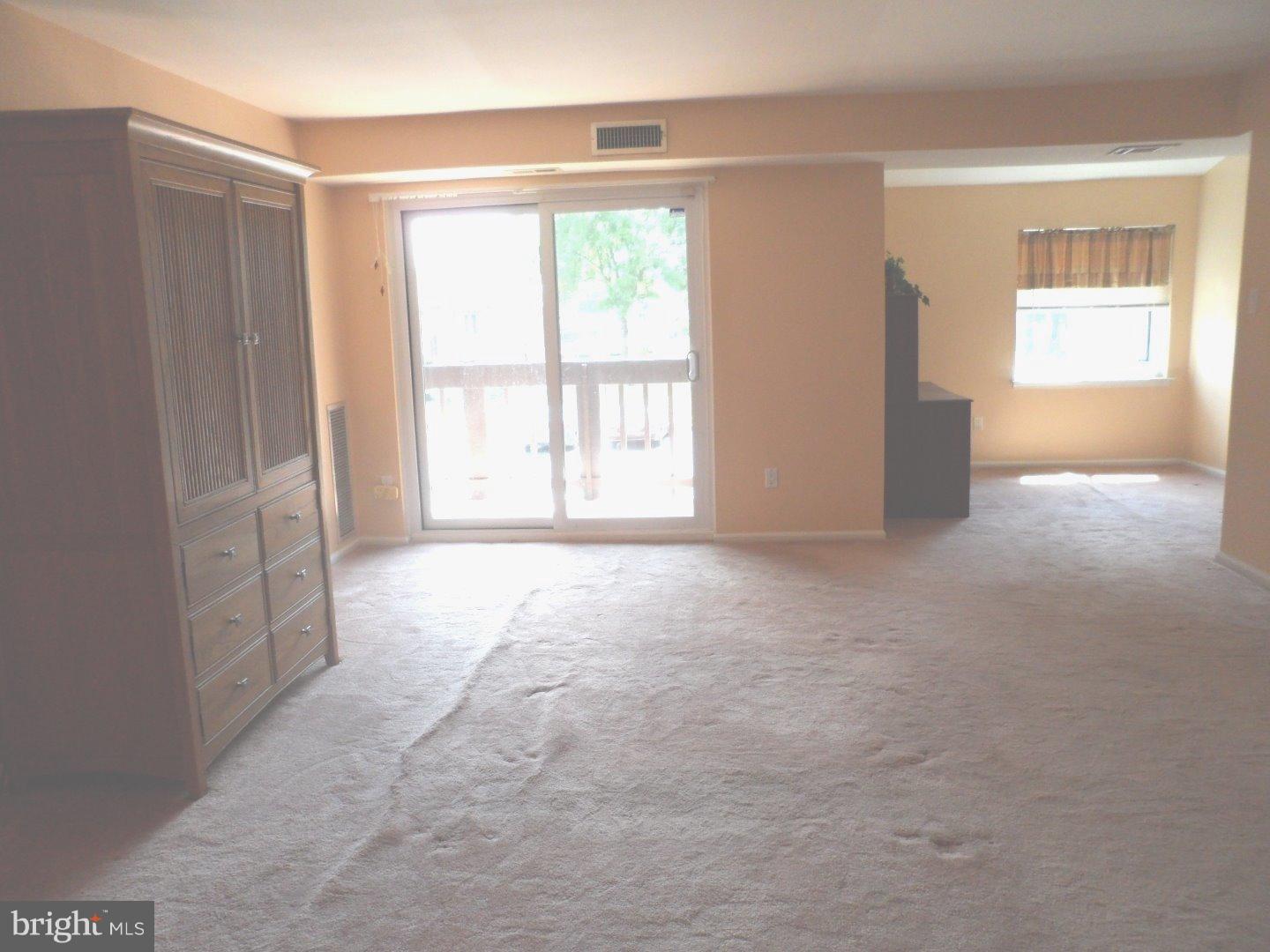 1202 Delaire Landing Road Philadelphia, PA 19114 - Photo 8 of 25