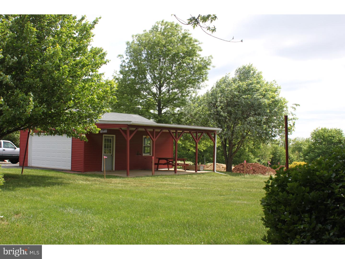 308 Brownbacks Church Road Spring City, PA 19475 - Photo 20 of 21 Garage