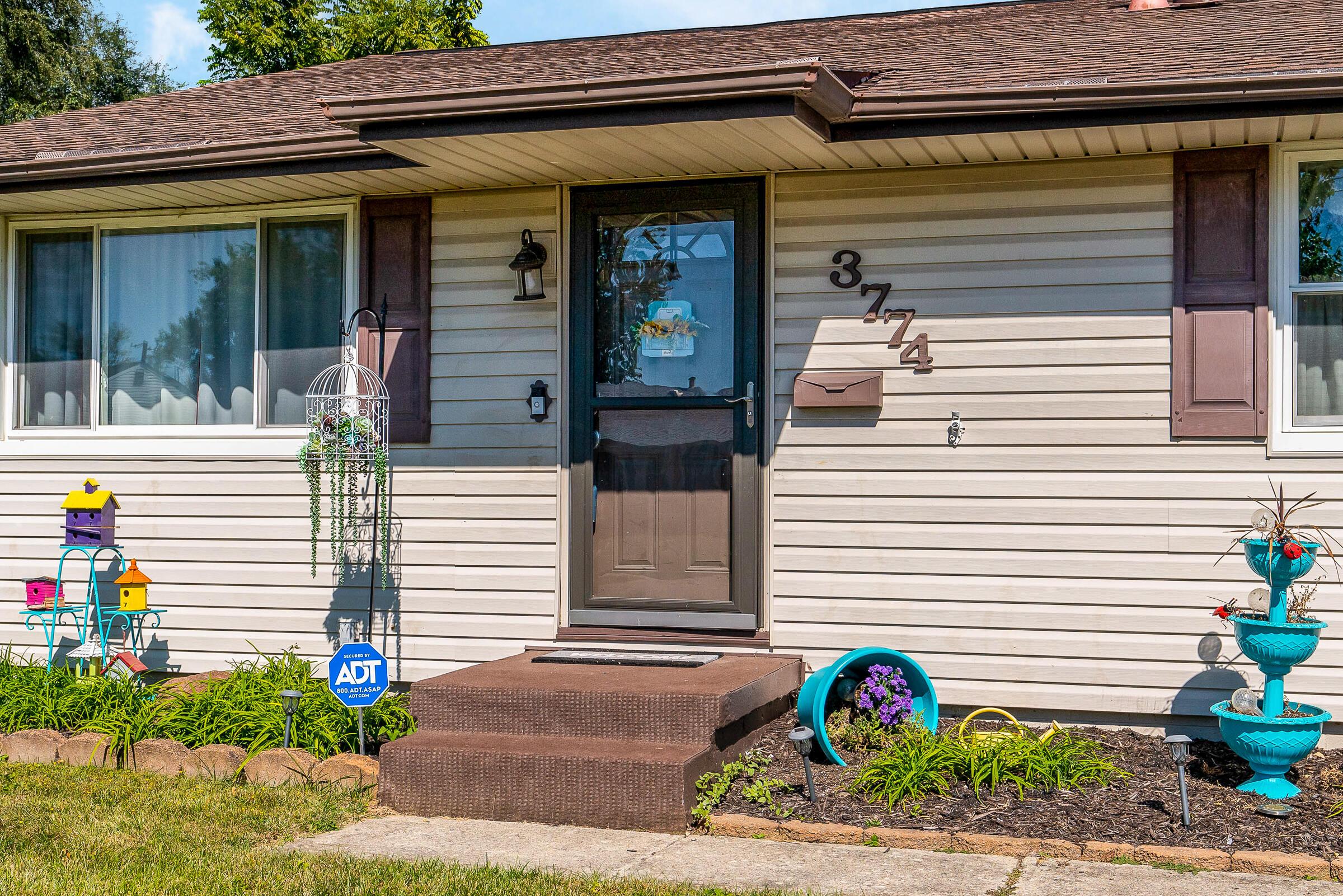 3774 Adell Road Columbus, OH 43228 - Photo 2 of 30 Front entrance