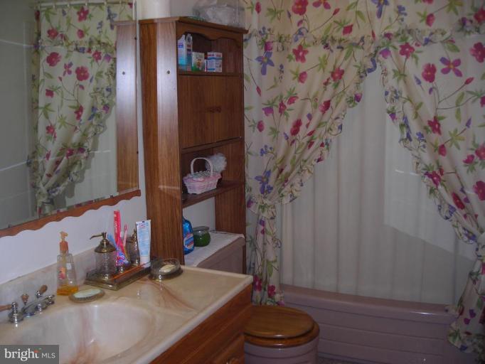 8128 Callo Lane Rosedale, MD 21237 - Photo 22 of 22 Bath #1