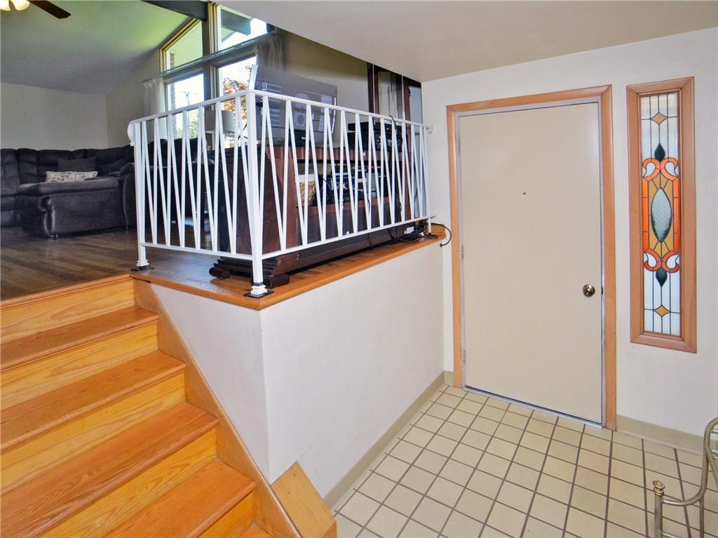 107 Leslie Road Monroeville, PA 15146 - Photo 5 of 23 Gallery Image 5