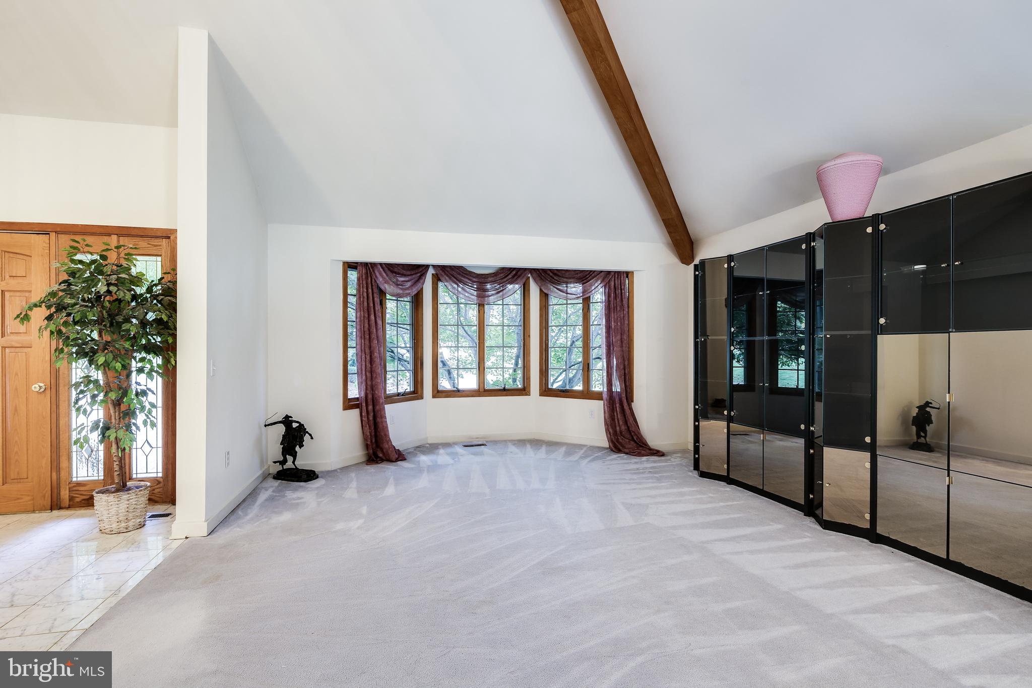 17532 Country View Way Mount Airy, MD 21771 - Photo 11 of 68 LIVING ROOM