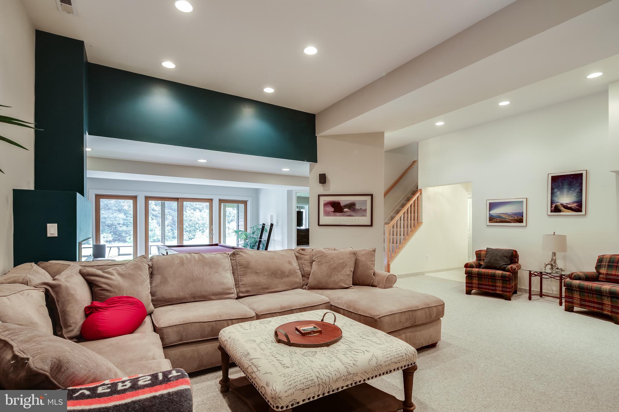 17532 Country View Way Mount Airy, MD 21771 - Photo 47 of 68 SECOND FAMILR ROOM