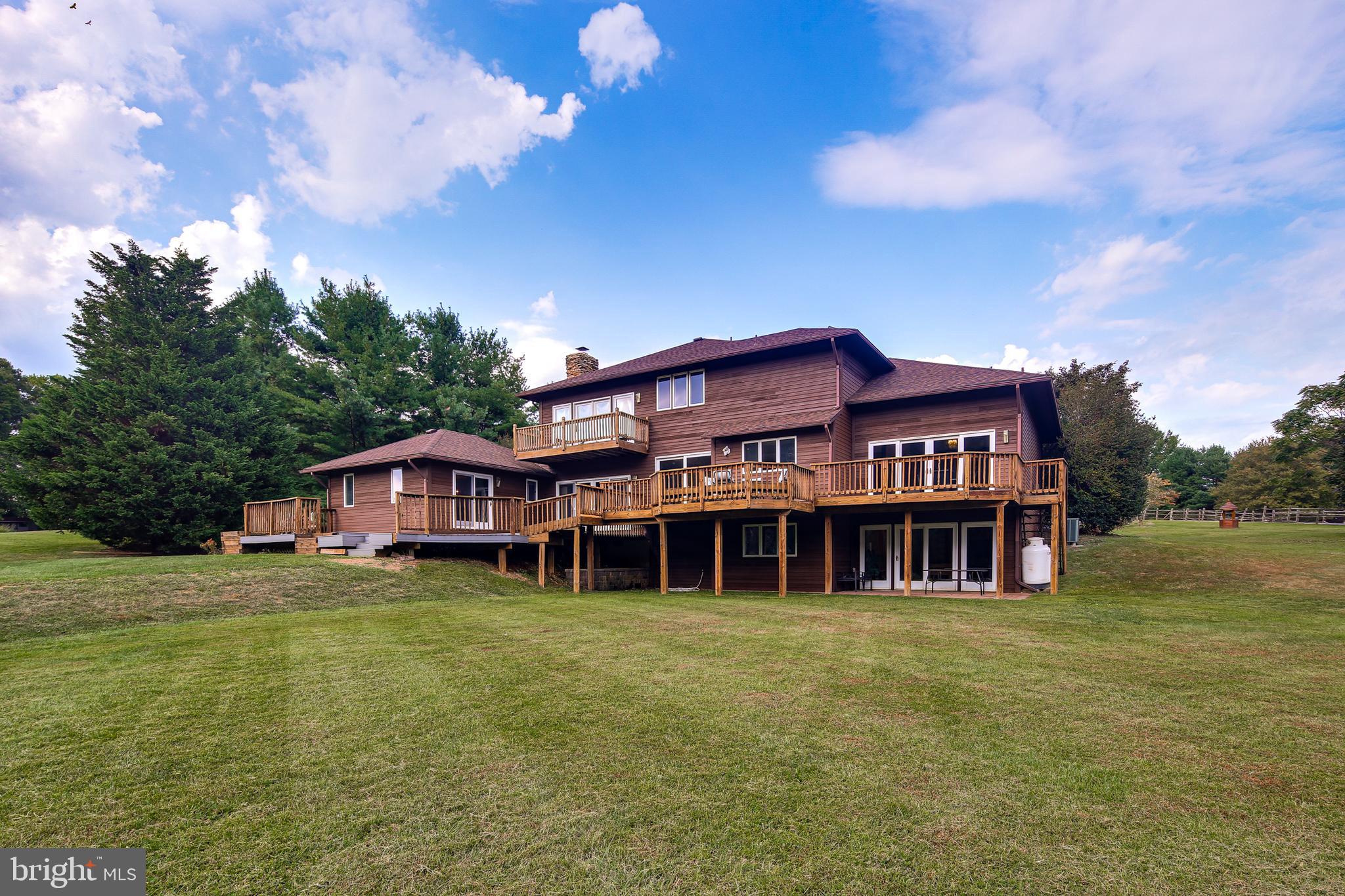 17532 Country View Way Mount Airy, MD 21771 - Photo 51 of 68 REAR