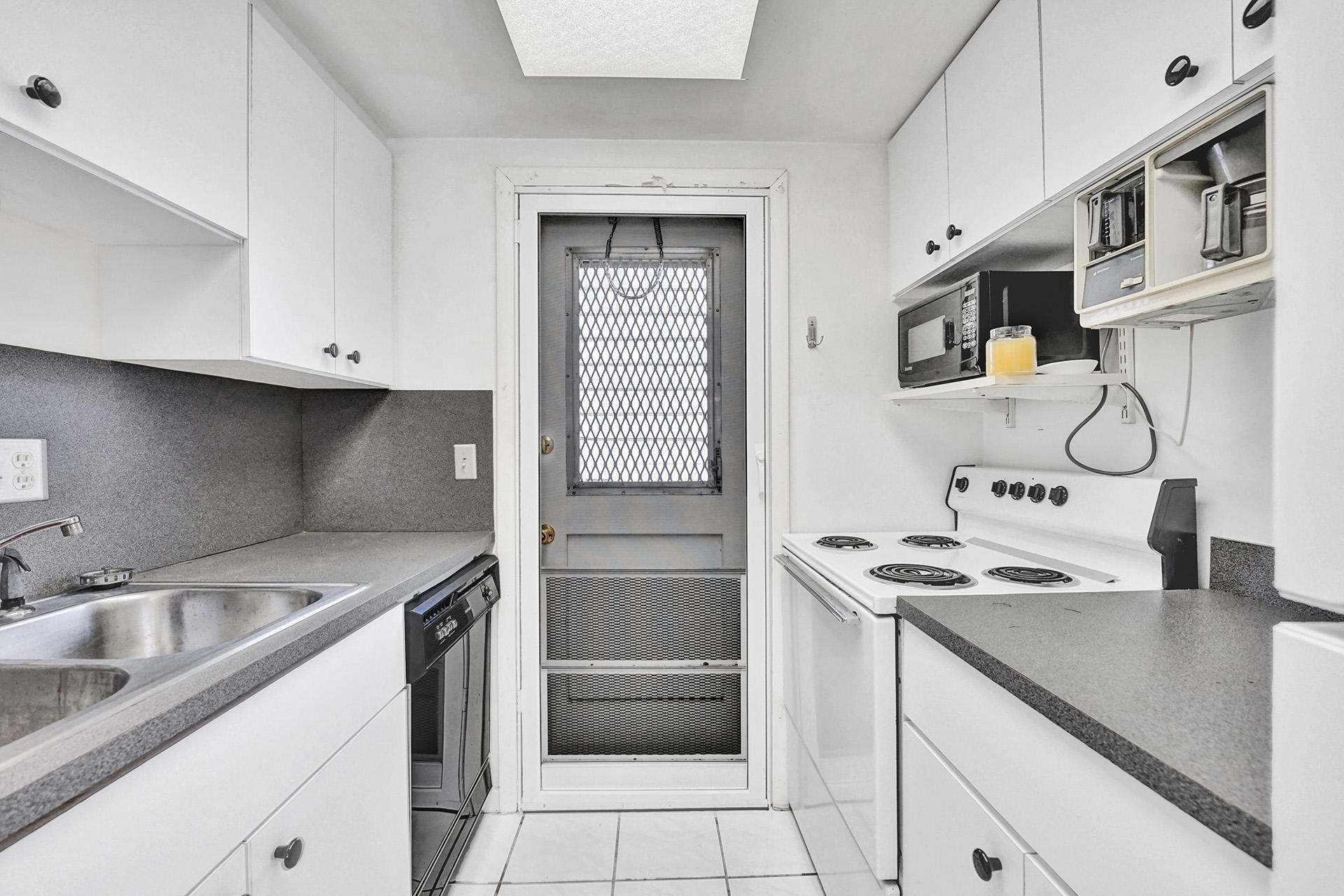 300 Northeast 20th Street, Unit 3060 Boca Raton, FL 33431 - Photo 16 of 36 RJP03135
