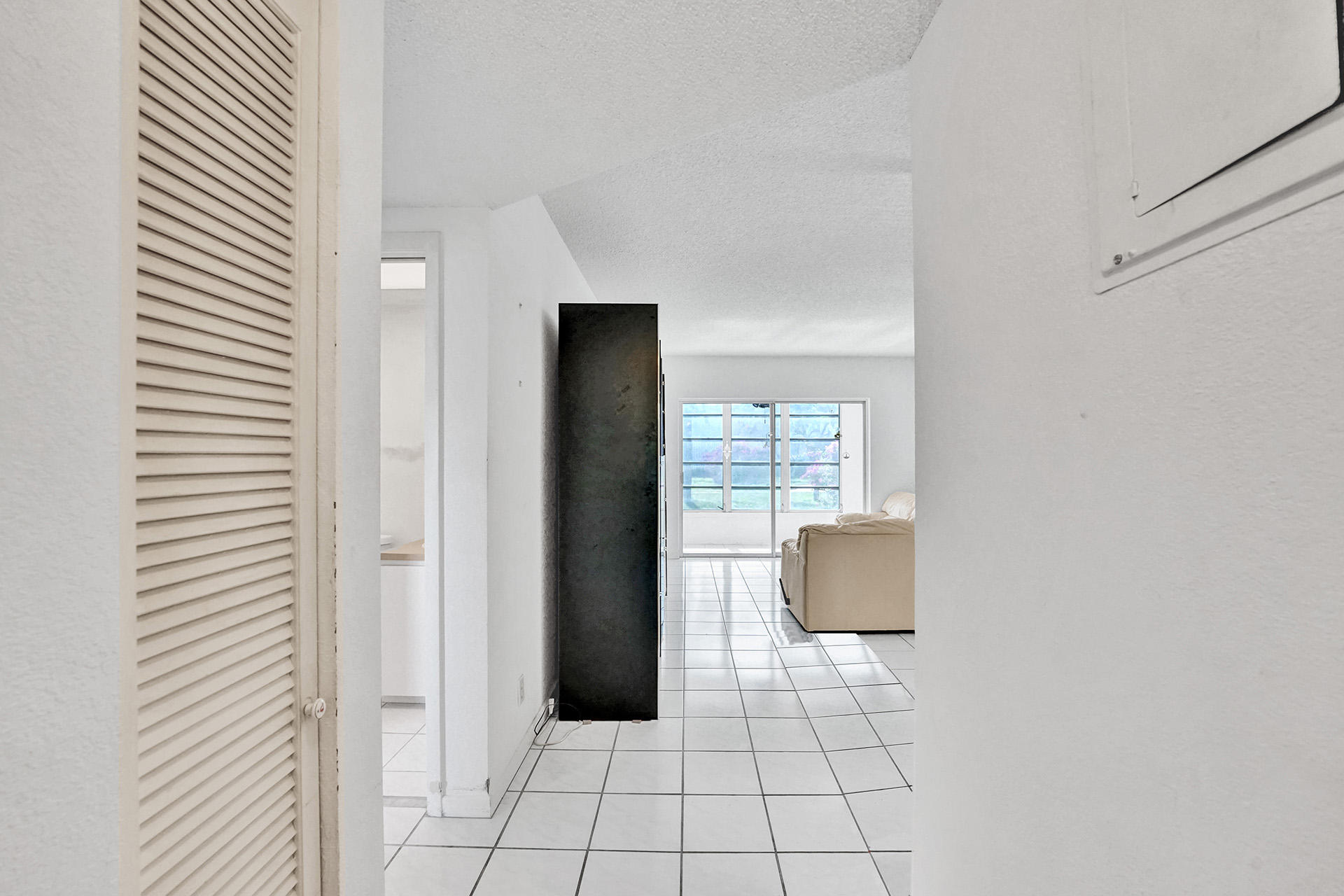 300 Northeast 20th Street, Unit 3060 Boca Raton, FL 33431 - Photo 4 of 36 RJP03099