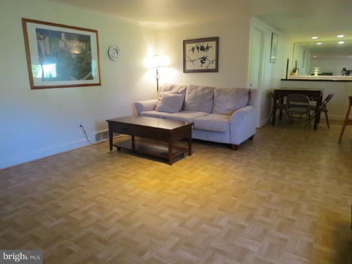 717 Chapel Road Glenside, PA 19038 - Photo 13 of 25 Family Room