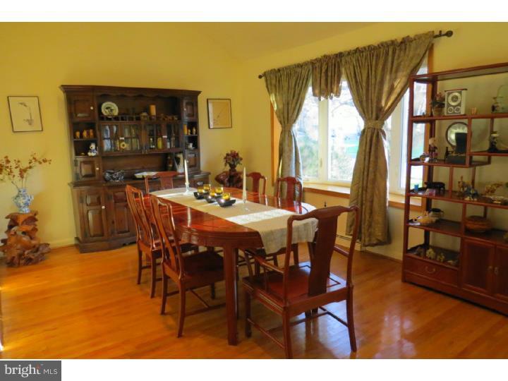 717 Chapel Road Glenside, PA 19038 - Photo 8 of 25 Dining Room
