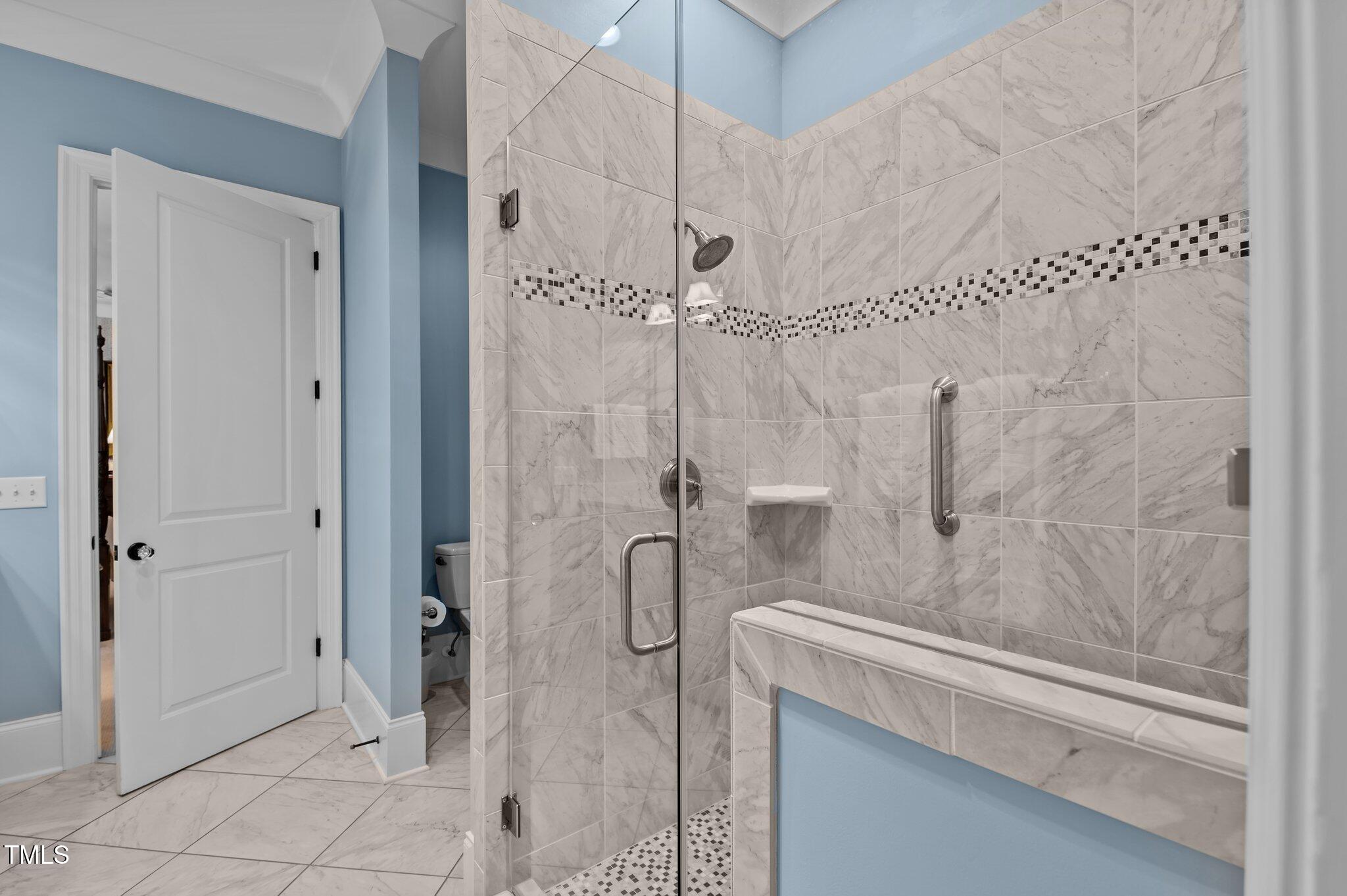809 Wayne Drive Raleigh, NC 27608 - Photo 32 of 52 42-web-or-mls-DSC_5836
