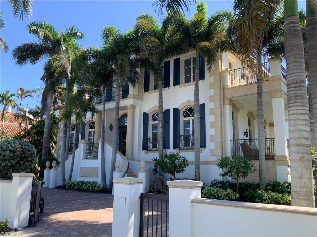 40 5th Avenue South Naples, FL 34102 - Photo 4 of 44