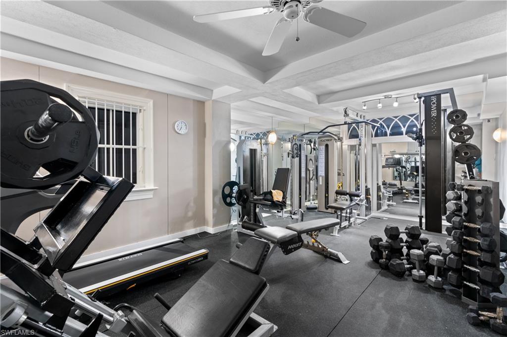 40 5th Avenue South Naples, FL 34102 - Photo 42 of 44