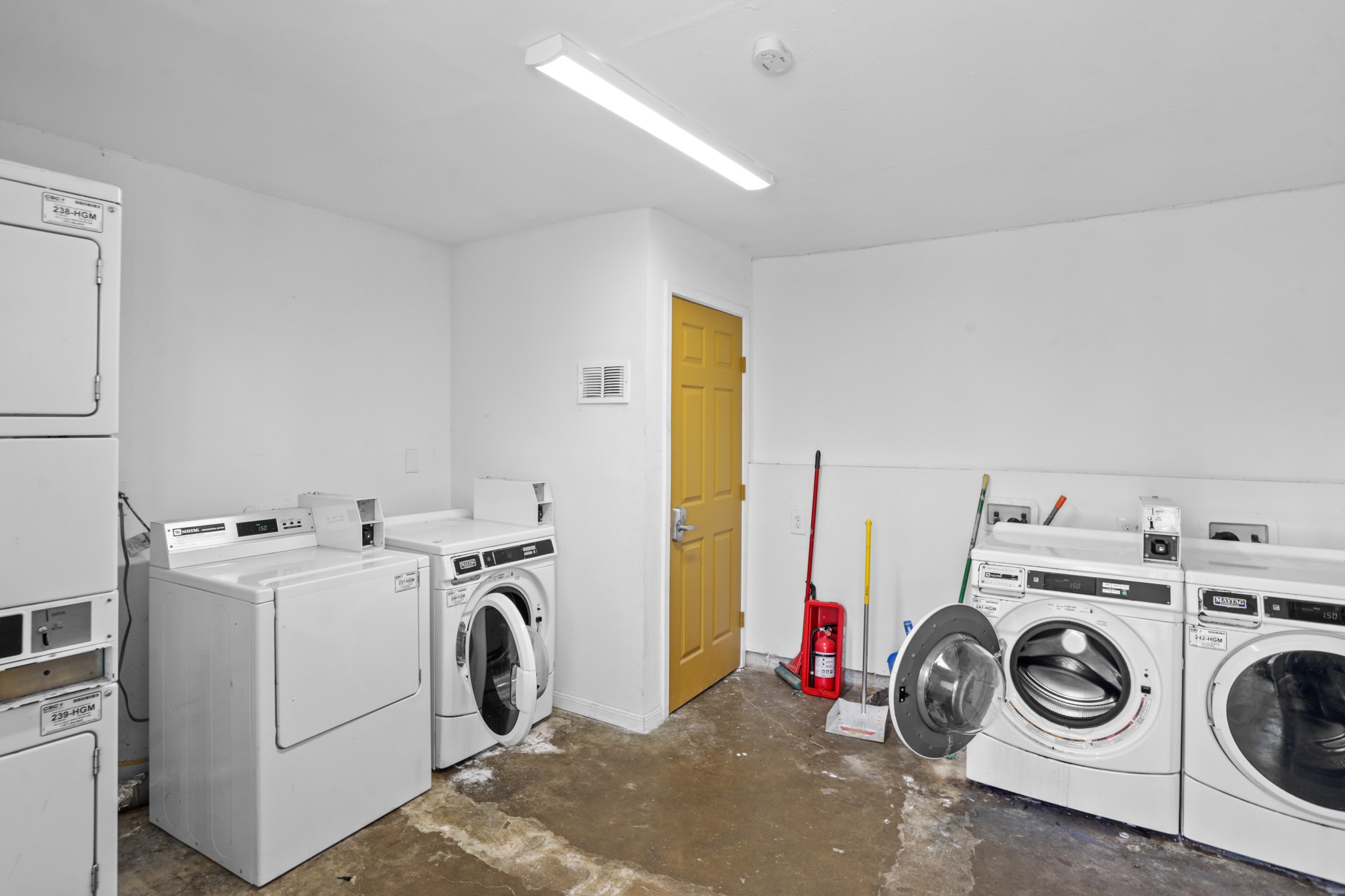 1408 Hughes Street, Unit 4 Houston, TX 77023 - Photo 27 of 27 On-site laundry makes laundry day a breeze. So convenient!