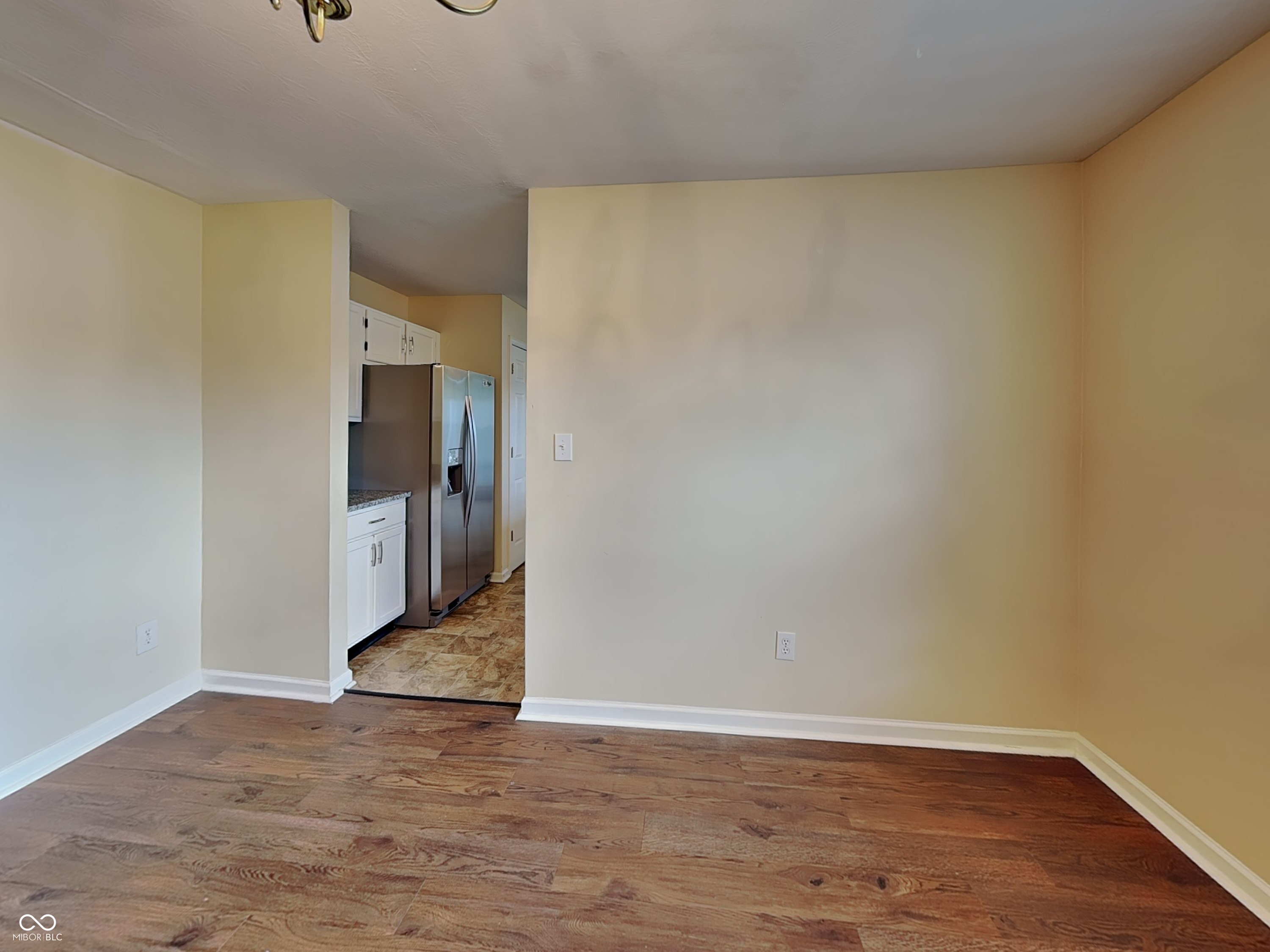5348 Rippling Brook Way Carmel, IN 46033 - Photo 7 of 22