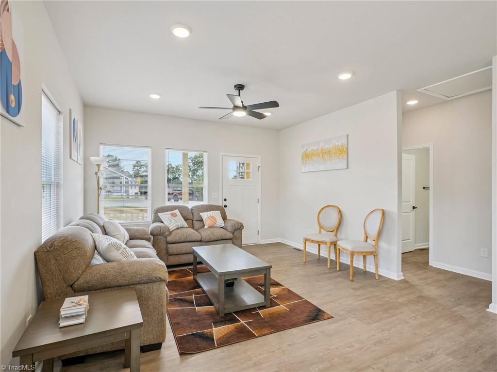 137 West Old Glencoe Road Burlington, NC 27217 - Photo 9 of 34