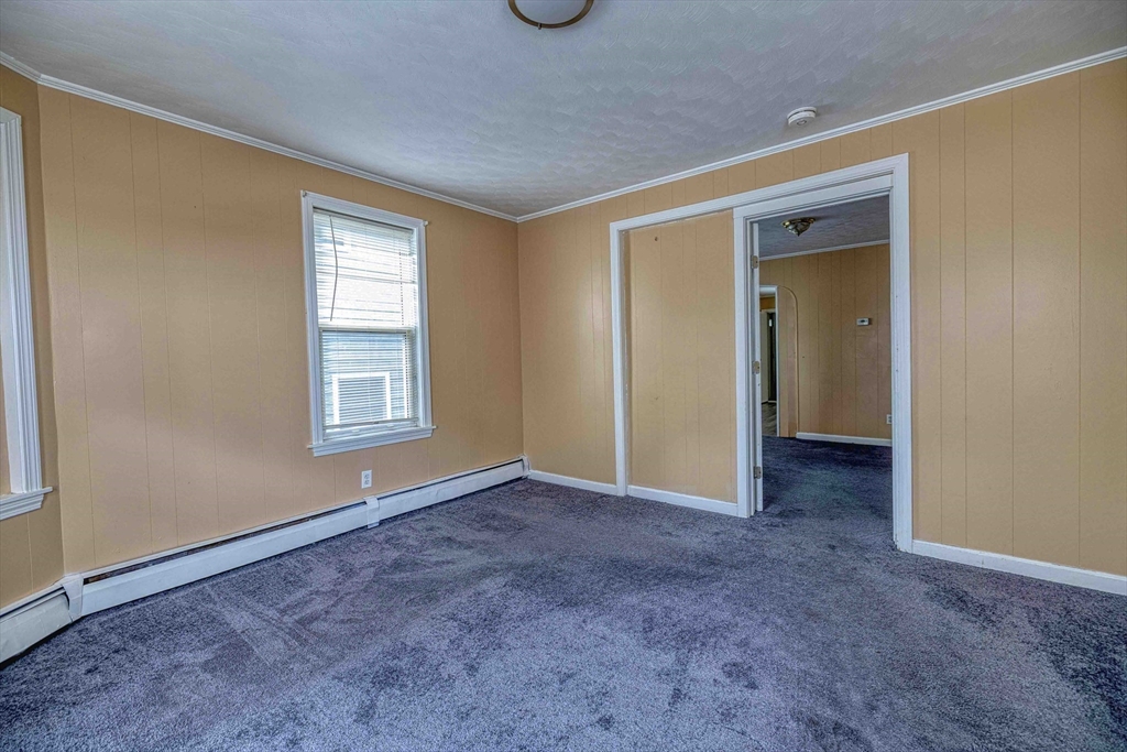 47 Mulberry Street Fall River, MA 02721 - Photo 11 of 38