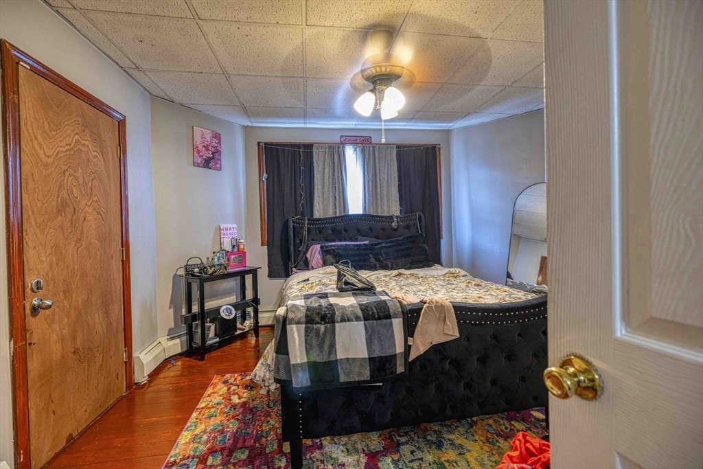 47 Mulberry Street Fall River, MA 02721 - Photo 19 of 38