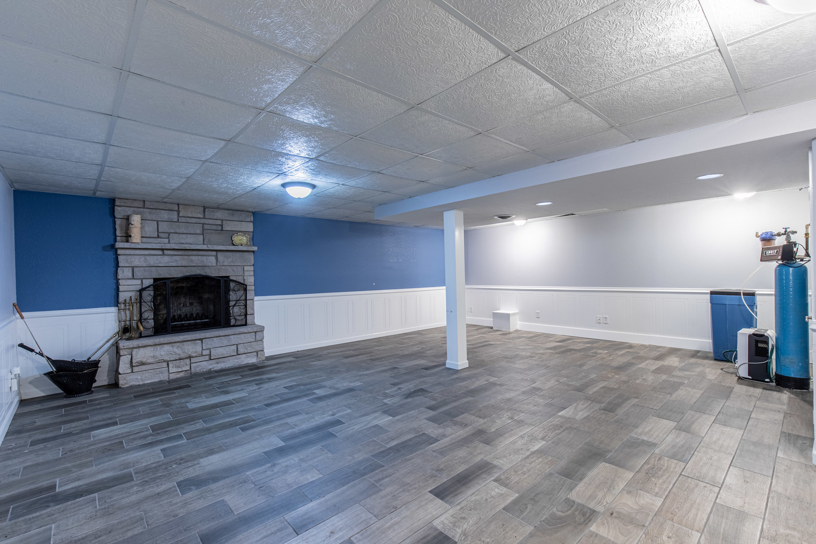 1106 Beech Drive Dixon, IL 61021 - Photo 23 of 32 a view of empty room with wooden floor and fireplace