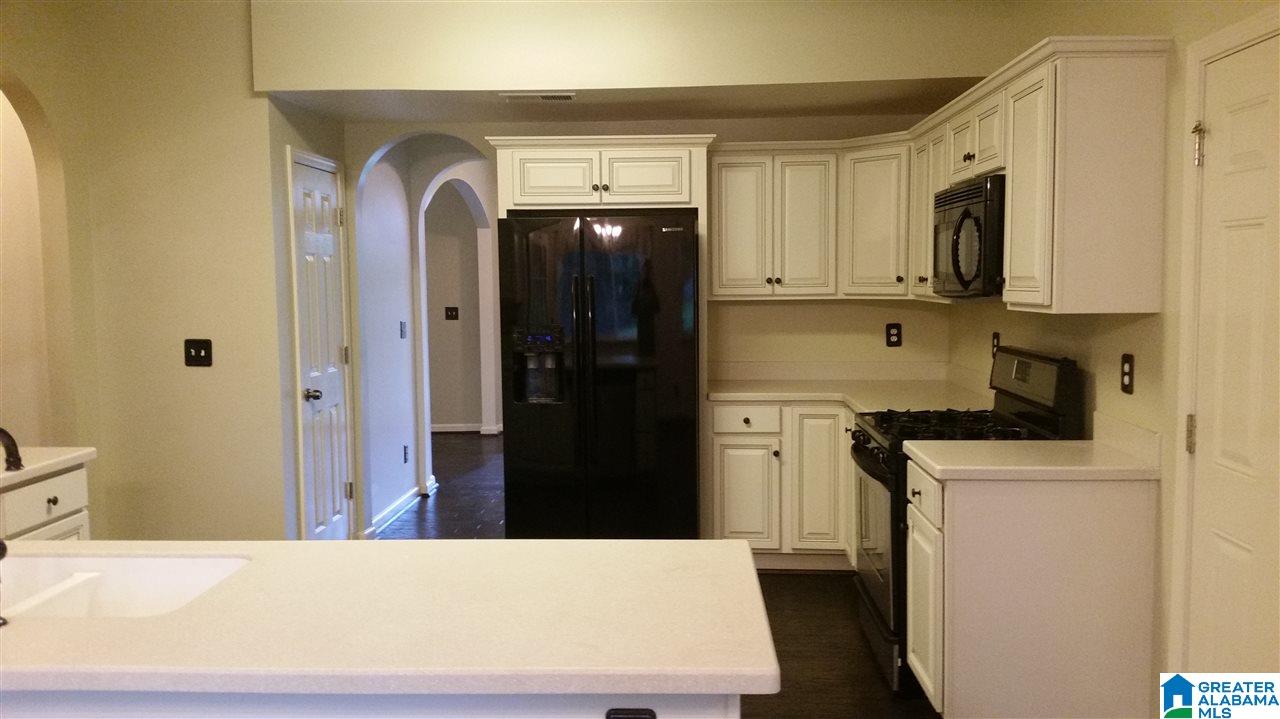 121 Heather Way, Unit 18 Pelham, AL 35124 - Photo 37 of 47