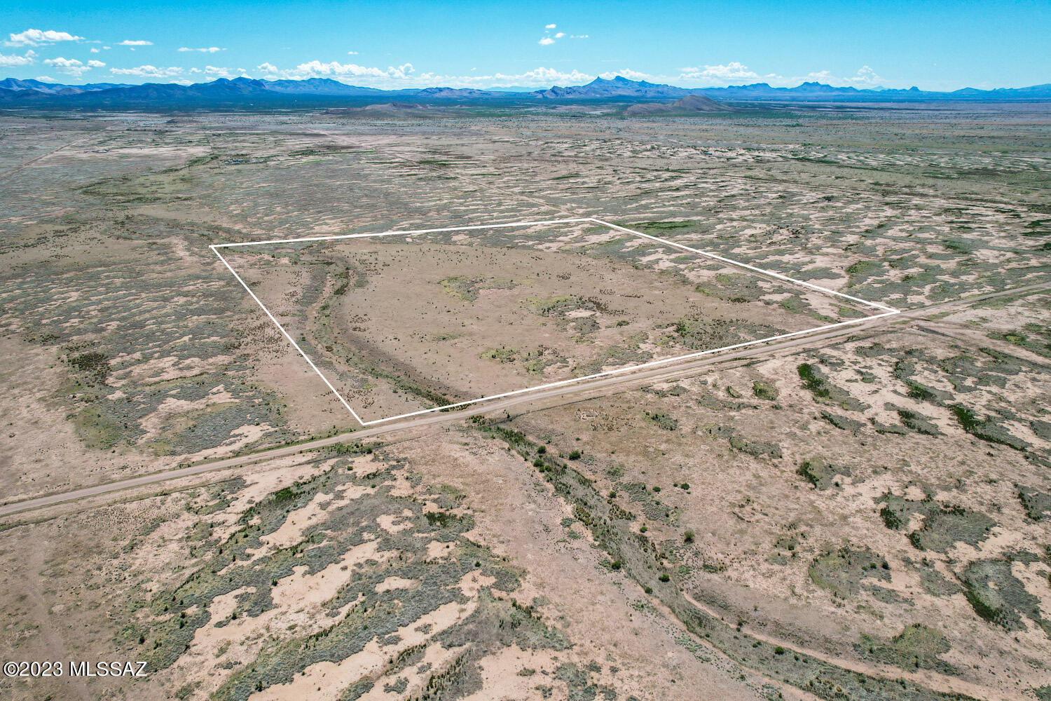 40-acres North Ee Ranch Road, Unit 2913 McNeal, AZ 85617 - Photo 9 of 14 Gallery Image 9