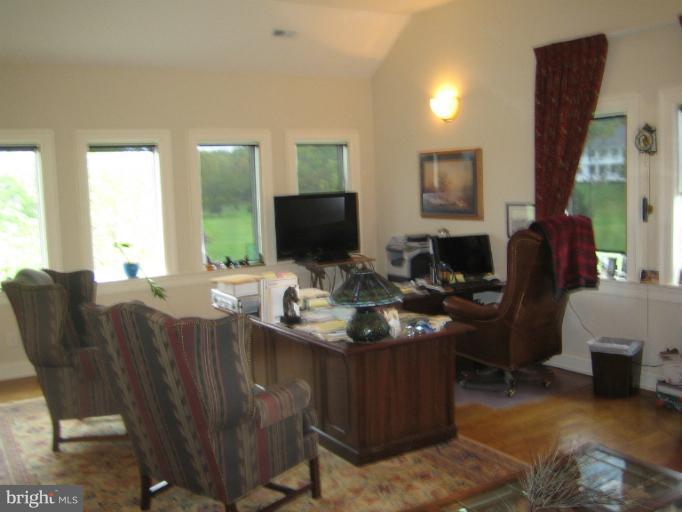 1940 Jones Road Winchester, VA 22602 - Photo 13 of 30 Interior (General)