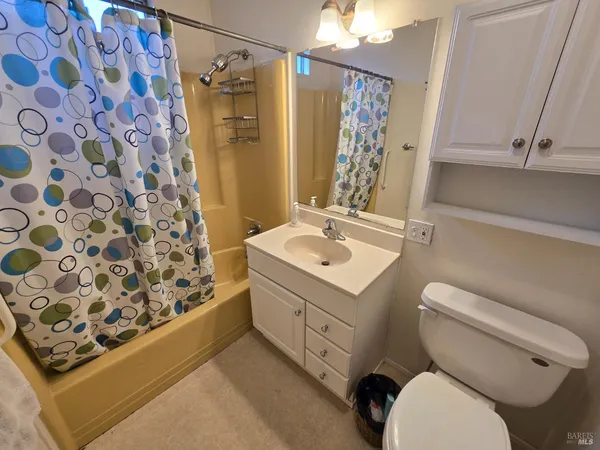 $159,000 | 186 Sequoia Circle, Santa Rosa, CA 95401