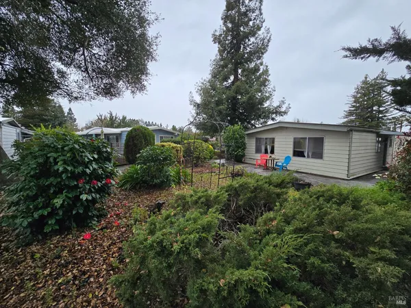 $159,000 | 186 Sequoia Circle, Santa Rosa, CA 95401