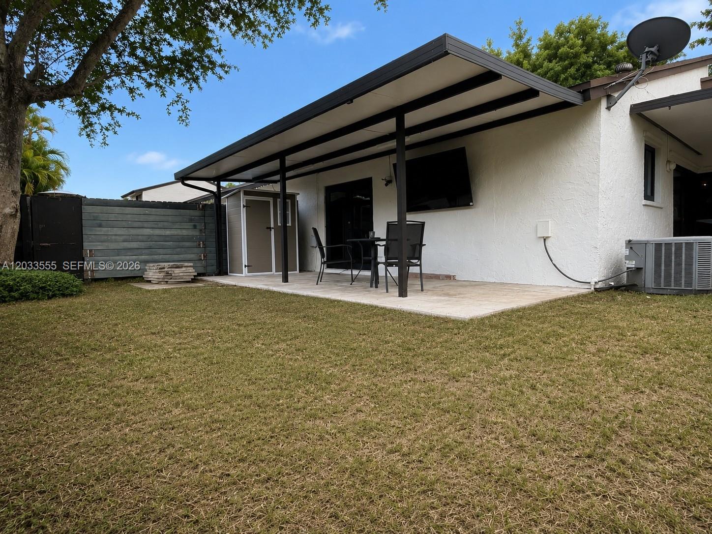 12737 Southwest 68th Terrace Miami, FL 33183 - Photo 29 of 32