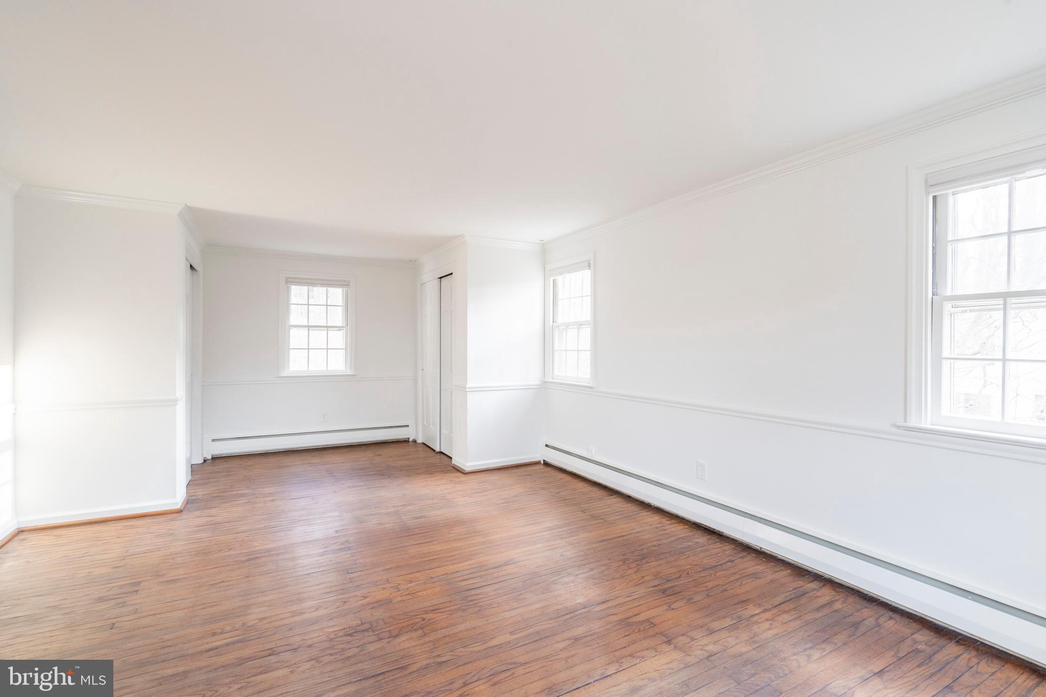 607 Mount View Road Berwyn, PA 19312 - Photo 22 of 38 Master Bedroom with dual closets