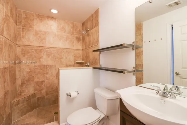 $3,500 | 2947 Coconut Avenue, Unit 4, Miami, FL 33133