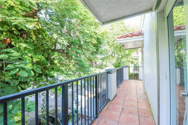 $3,500 | 2947 Coconut Avenue, Unit 4, Miami, FL 33133