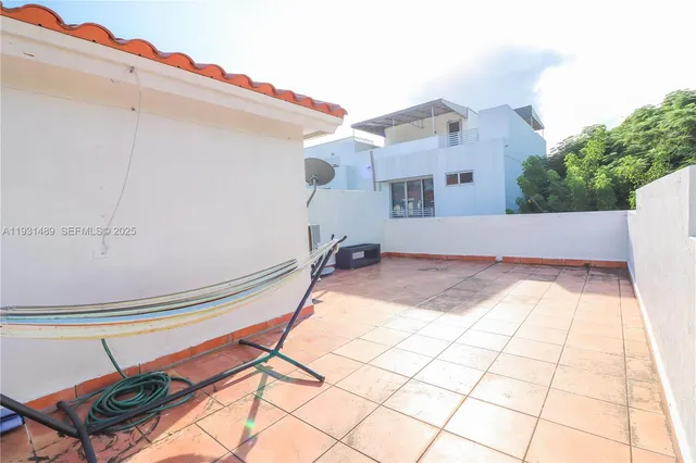 $3,500 | 2947 Coconut Avenue, Unit 4, Miami, FL 33133