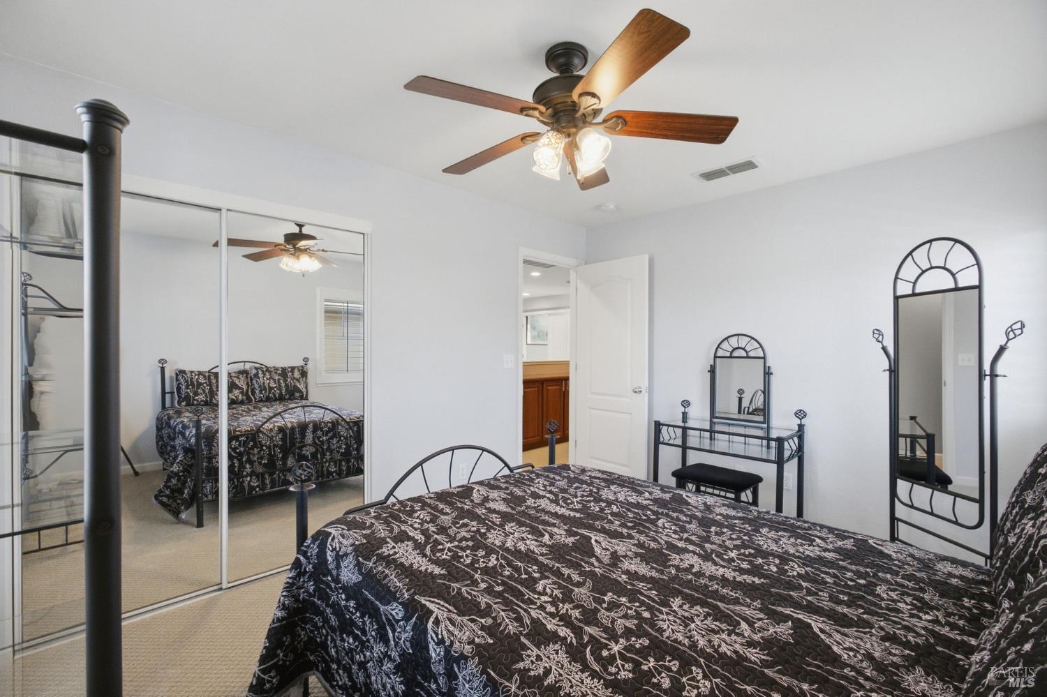 280 Rennert Way Dixon, CA 95620 - Photo 41 of 52 Gallery Image 41