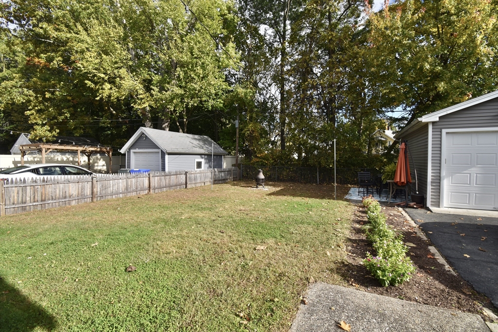 77 Dorset Street Springfield, MA 01108 - Photo 27 of 34 a house view with a backyard space