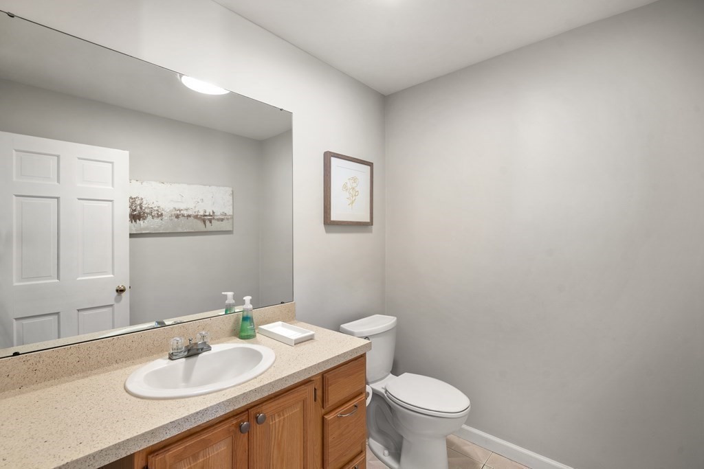 425 Central Avenue Needham, MA 02494 - Photo 11 of 23