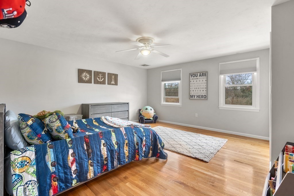 425 Central Avenue Needham, MA 02494 - Photo 15 of 23