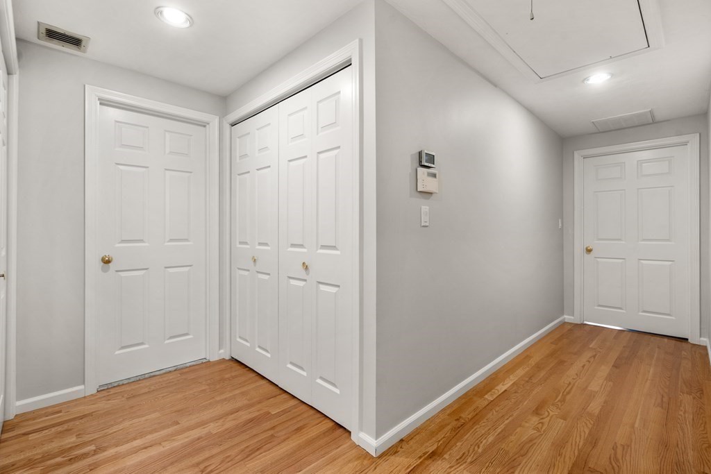 425 Central Avenue Needham, MA 02494 - Photo 20 of 23