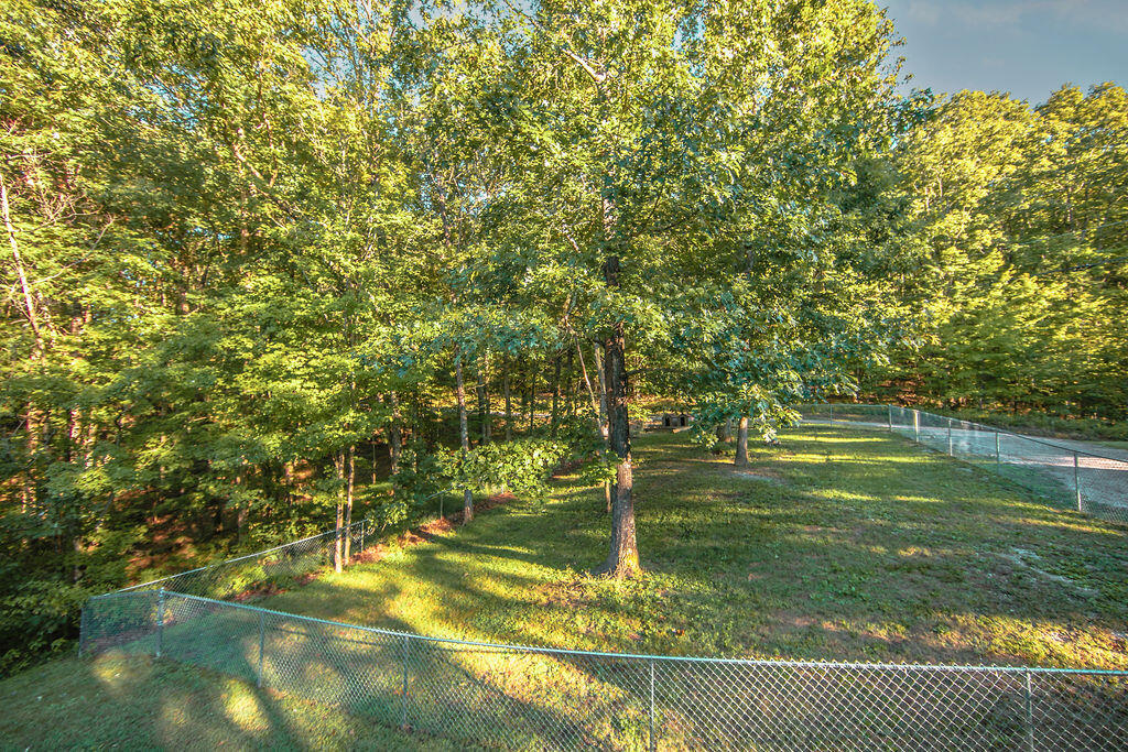 277 Grouse Ridge Road Harriman, TN 37748 - Photo 35 of 38 CB629199-69E4-4DAB-A1E4-939E983CBEDF